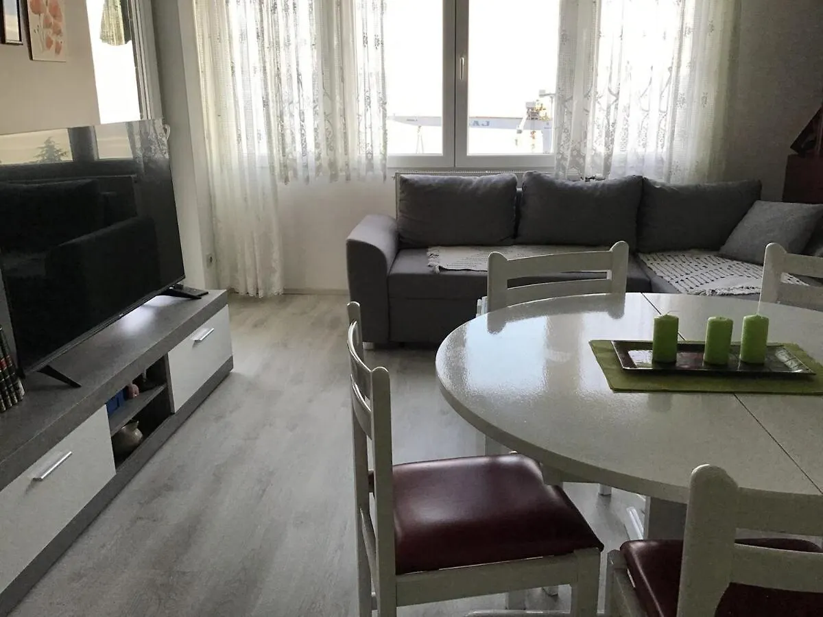 Apartment Maria Rijeka 0*,